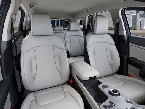 New 2026 Kia Sportage EX AWD/4WD image 19
