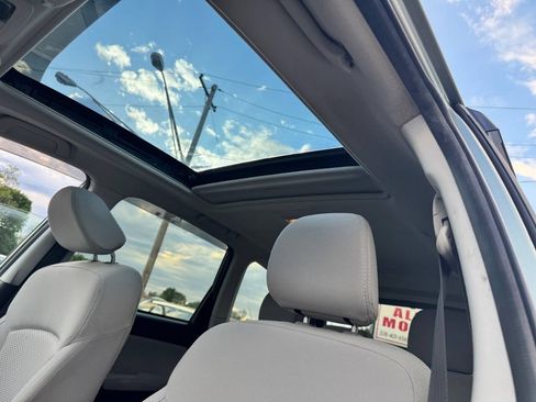 Used 2014 Subaru Forester 2.5i Premium w/ All-Weather Package AWD/4WD image 24