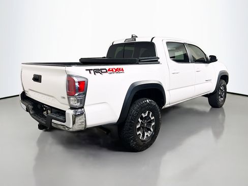 Used 2020 Toyota Tacoma TRD Off-Road AWD/4WD image 4