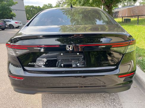 Used 2023 Honda Accord EX image 6