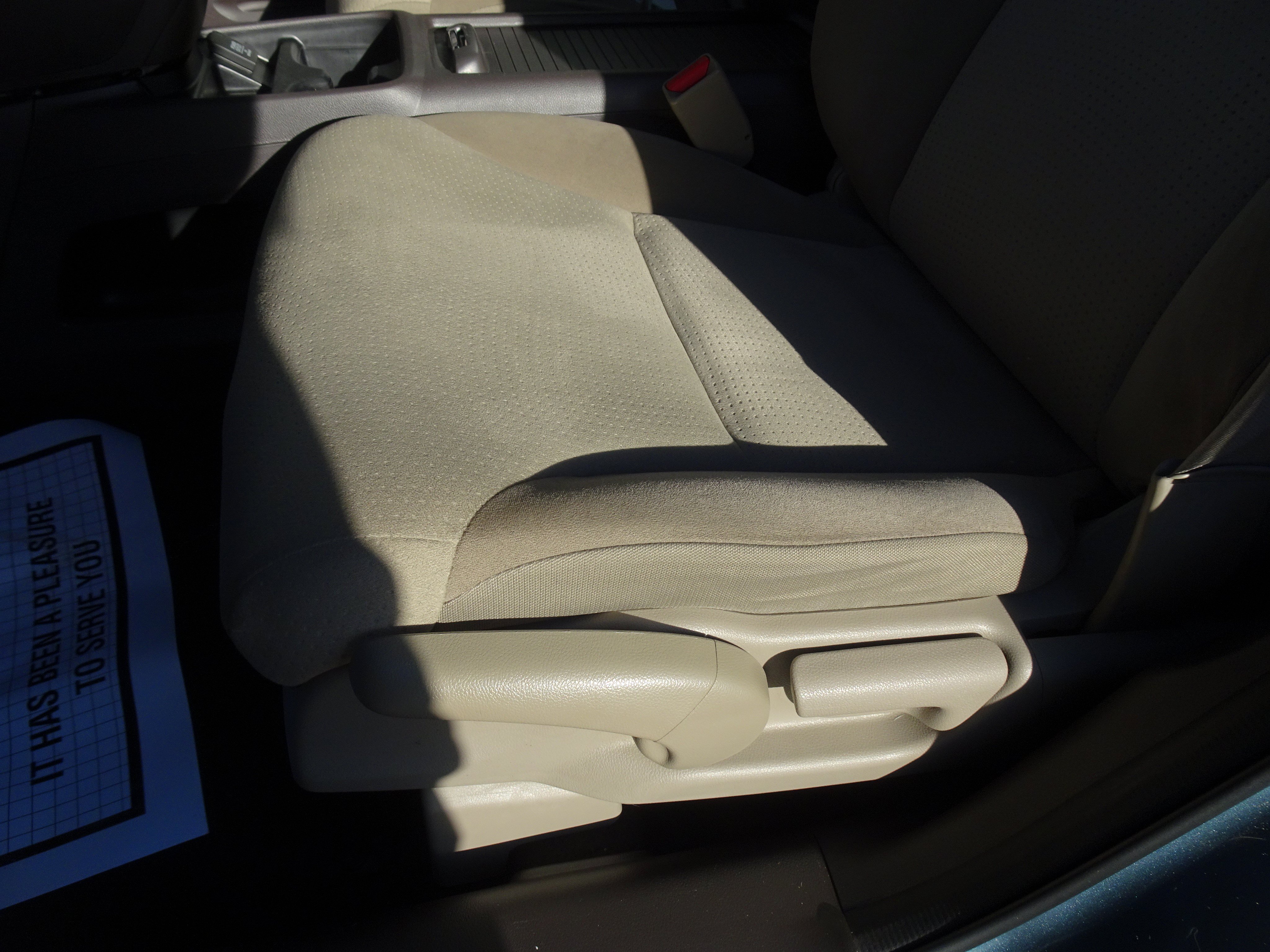 Used 2014 Honda CR-V EX image 9