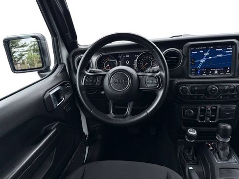 Used 2021 Jeep Wrangler Unlimited Sport w/ Sun And Sound Package AWD/4WD image 12