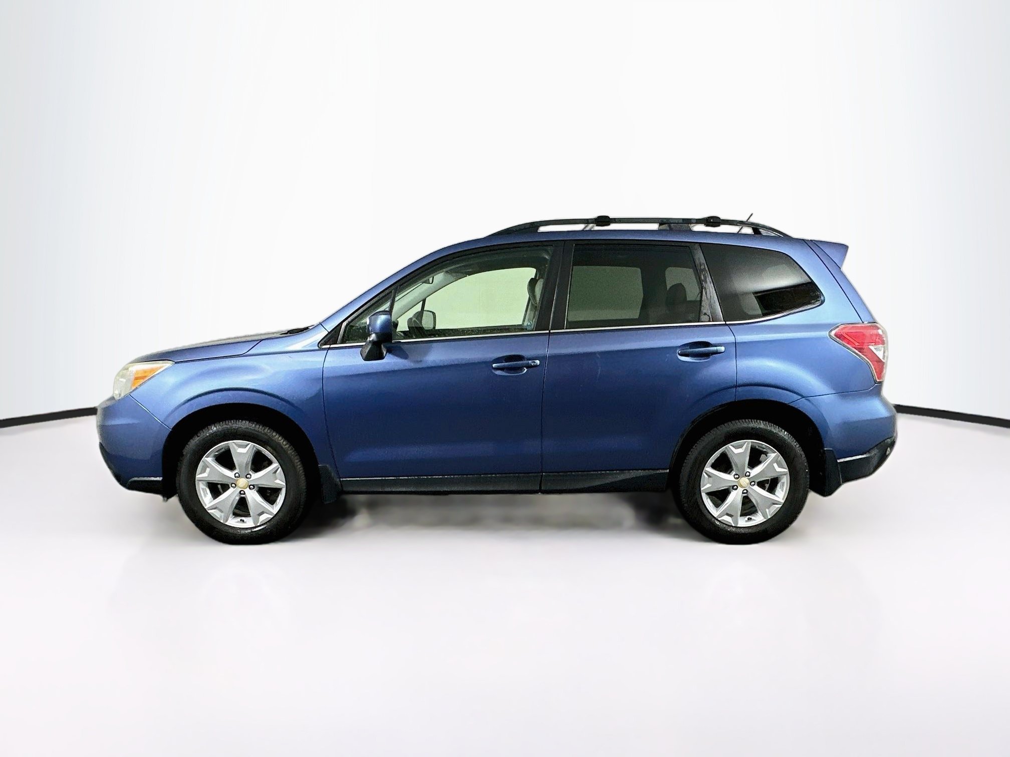 Used 2015 Subaru Forester 2.5i Limited w/ Rugged Package #2 AWD/4WD image 4