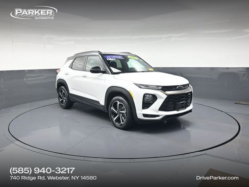 Used 2023 Chevrolet TrailBlazer RS w/ Sun and Liftgate Package AWD/4WD image 1