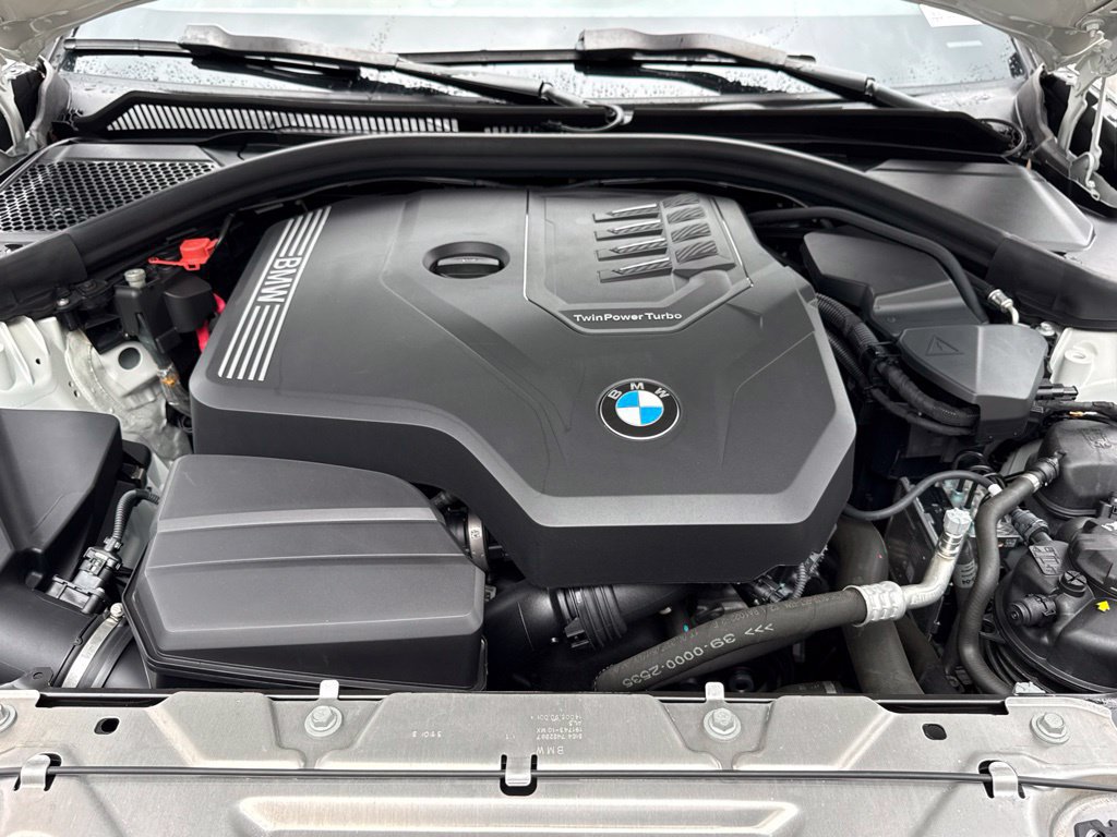 Certified 2024 BMW 330i Sedan w/ Convenience Package RWD image 32
