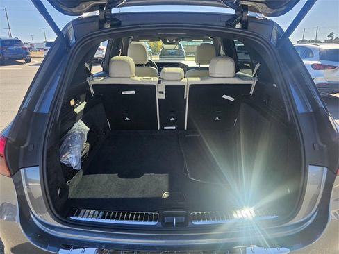 New 2026 Mercedes-Benz GLE 350 4MATIC image 9