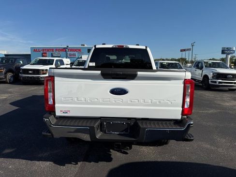 New 2026 Ford F350 XLT w/ FX4 Off-Road Package AWD/4WD image 7