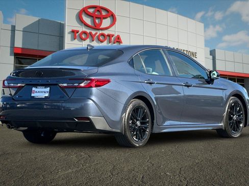 Certified 2026 Toyota Camry SE w/ Convenience Package FWD image 3