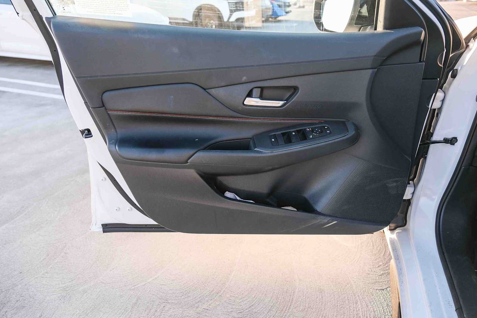 Used 2026 Nissan Sentra SR w/ Floor Mat Package FWD image 24