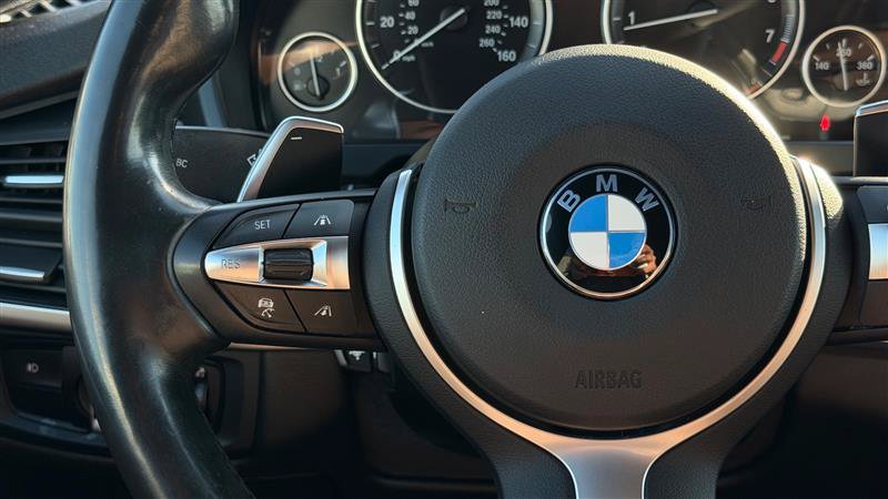 Used 2017 BMW X5 xDrive50i AWD/4WD image 32