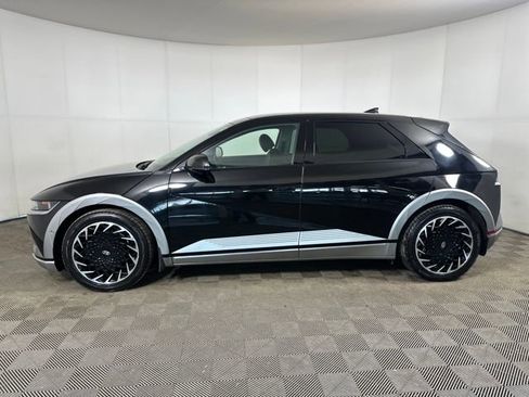 Used 2022 Hyundai Ioniq 5 Limited image 6