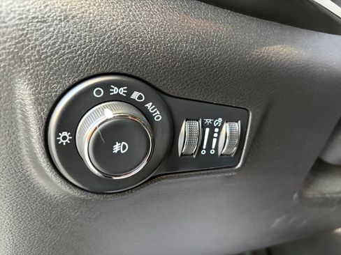 Used 2024 Jeep Compass Limited AWD/4WD image 30