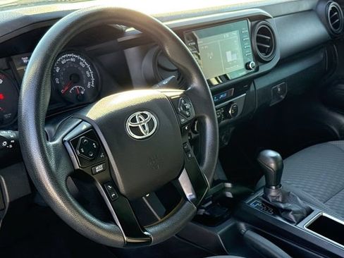 Used 2021 Toyota Tacoma SR AWD/4WD image 16