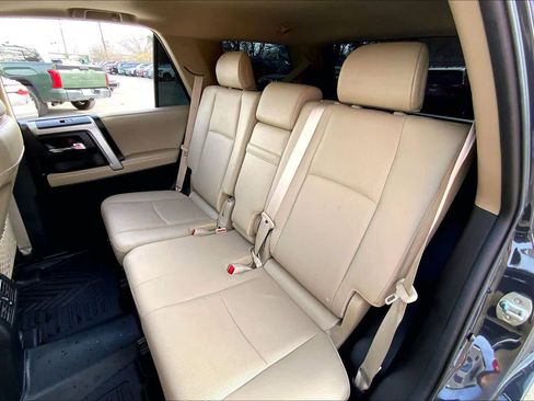 Used 2024 Toyota 4Runner Limited image 20