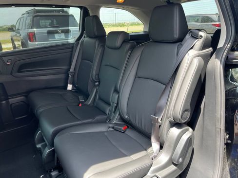 New 2026 Honda Odyssey EX-L image 14