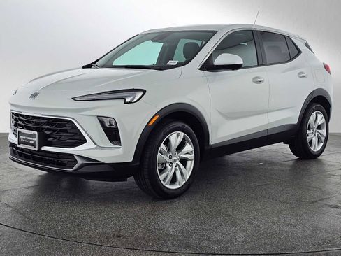 Used 2025 Buick Encore GX Preferred w/ Advanced Technology Package image 7