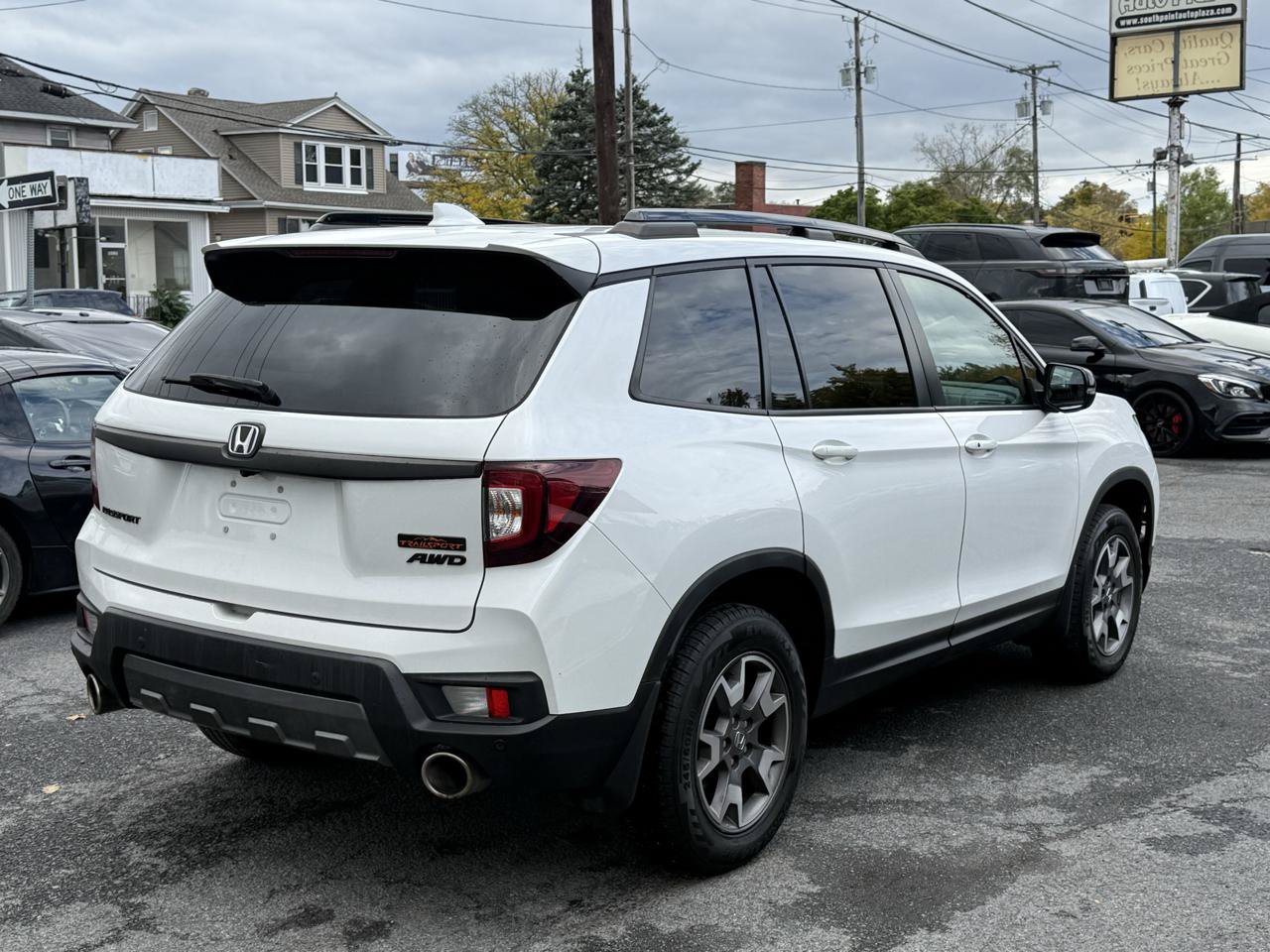 Used 2023 Honda Passport TrailSport image 5