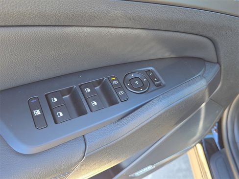 New 2026 Kia Sportage SX image 22