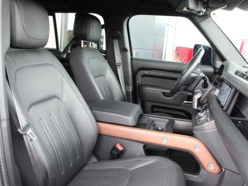 Used 2020 Land Rover Defender 110 X AWD/4WD image 11