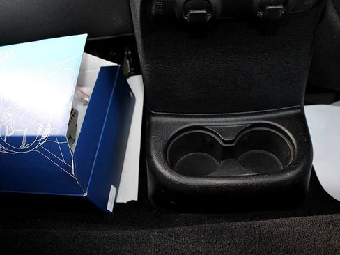 Used 2012 Jeep Wrangler Rubicon image 31