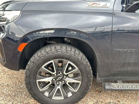 Used 2021 Chevrolet Tahoe Z71 w/ Luxury Package image 18
