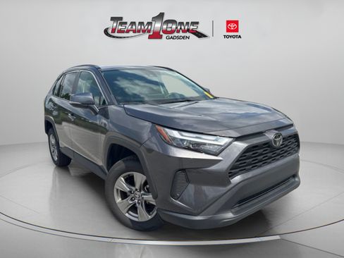 Used 2024 Toyota RAV4 XLE FWD image 1