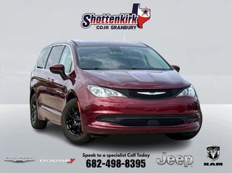 Used 2023 Chrysler Voyager LX video 1