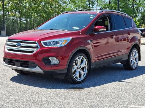 Used 2018 Ford Escape Titanium w/ Ford Safe & Smart Package AWD/4WD image 6