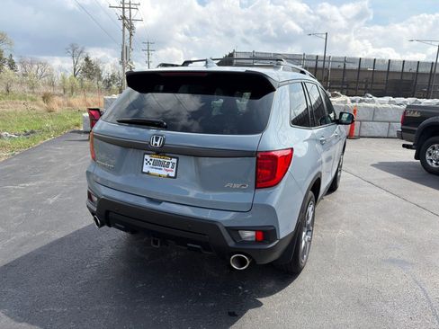 Used 2023 Honda Passport EX-L image 8