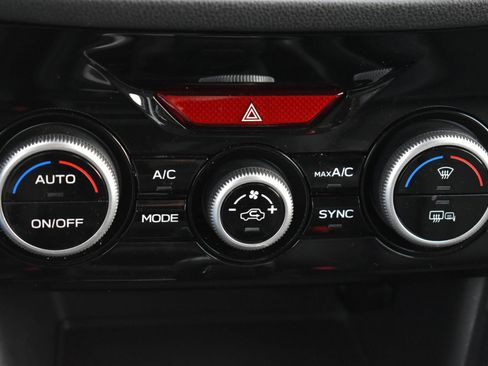 Used 2022 Subaru Forester Limited w/ Popular Package #2 image 29