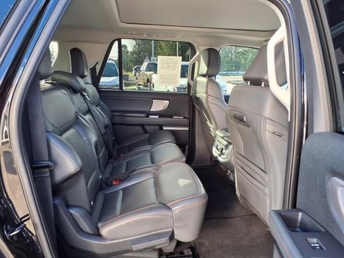 Certified 2025 Ford Expedition Max Active image 6