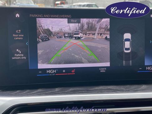 Used 2023 BMW 330i Sedan w/ Premium Package image 28