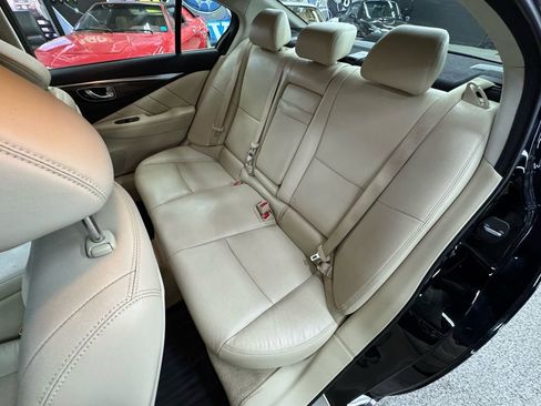 Used 2018 INFINITI Q50 Luxe w/ Sensory Package (Luxe) AWD/4WD image 14