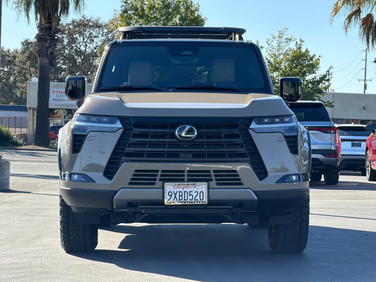 Used 2025 Lexus GX 550 w/ Accessory Package (32) AWD/4WD image 10