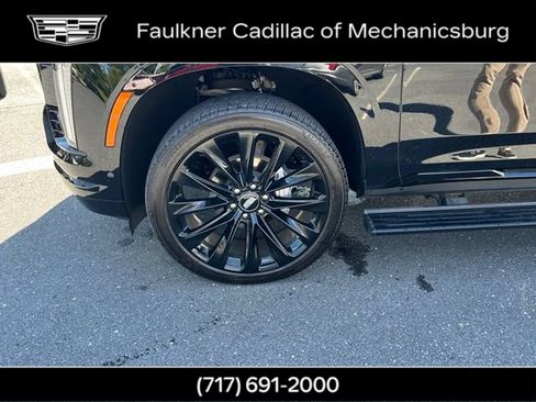Used 2026 Cadillac Escalade Platinum Sport w/ LPO, ONYX Package AWD/4WD image 38