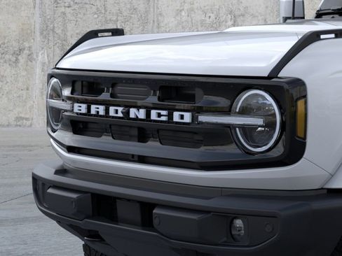 New 2026 Ford Bronco Outer Banks AWD/4WD image 22