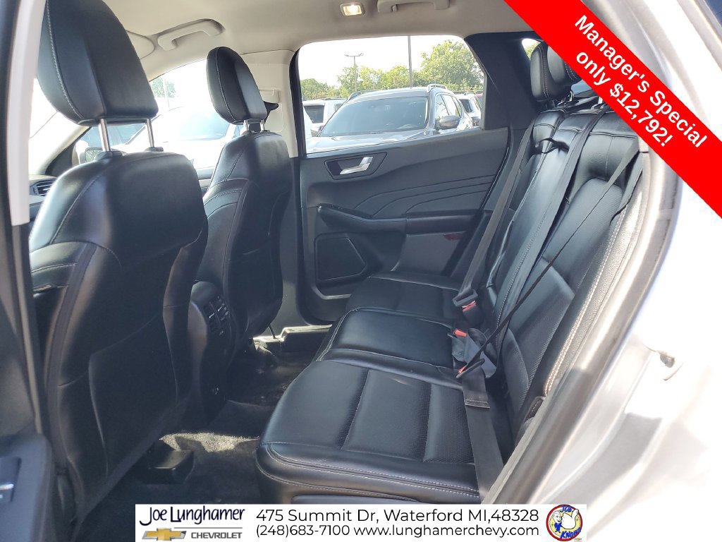 Used 2022 Ford Escape SEL FWD image 24