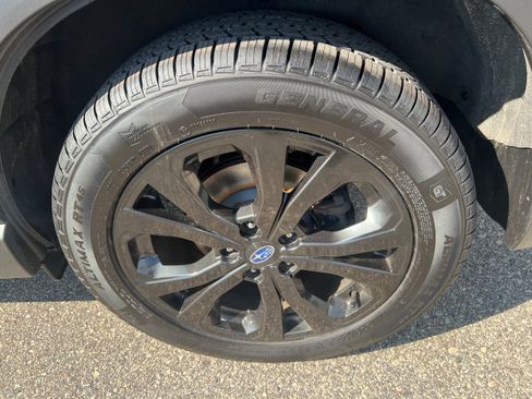Used 2019 Subaru Forester Sport w/ Popular Package #2 AWD/4WD image 9