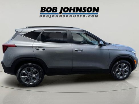 Used 2024 Kia Seltos S AWD/4WD image 8
