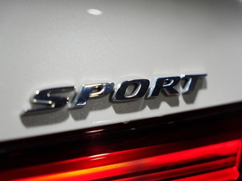 Used 2023 Honda Civic Sport image 24