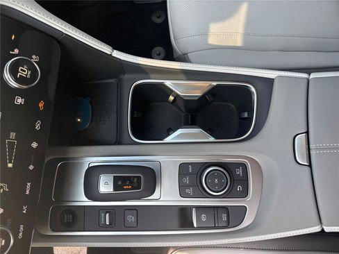 New 2027 INFINITI QX60 Luxe FWD image 23