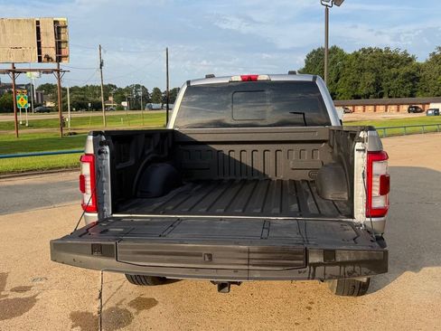 Used 2022 Ford F150 Platinum w/ Equipment Group 701A High AWD/4WD image 39