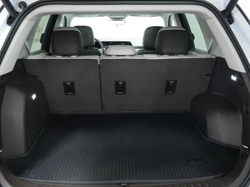 New 2026 GMC Terrain Denali w/ LPO, Black Badging Package image 11