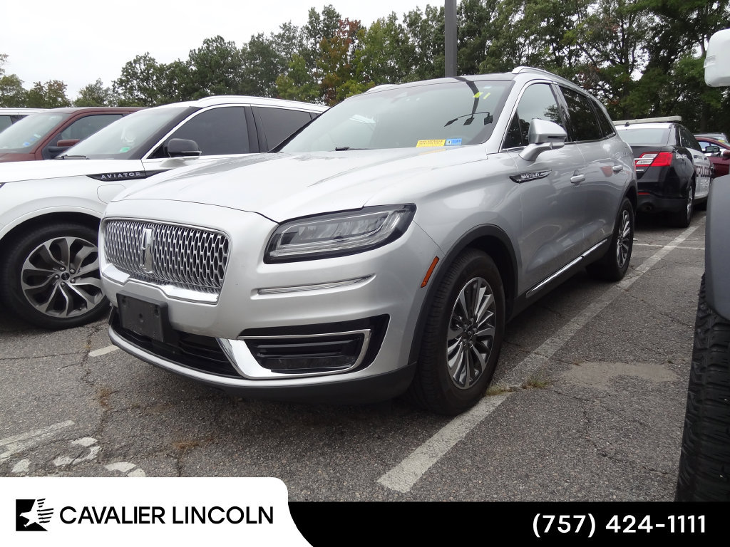Used 2019 Lincoln Nautilus Select FWD image 3