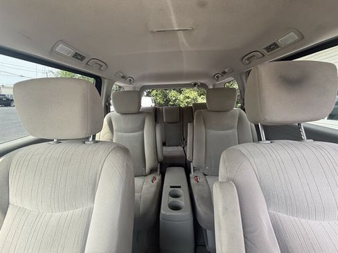Used 2016 Nissan Quest SV FWD image 13