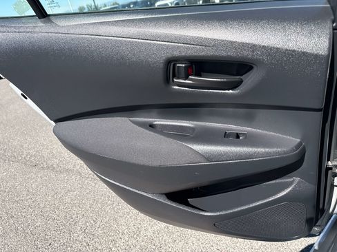 Used 2024 Toyota Corolla LE FWD image 16