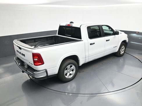 Used 2025 RAM 1500 Big Horn AWD/4WD image 31