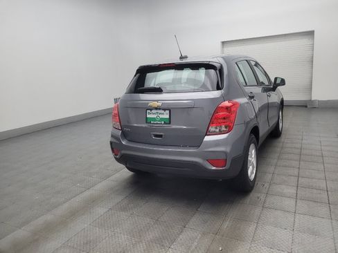 Used 2020 Chevrolet Trax LS FWD image 9