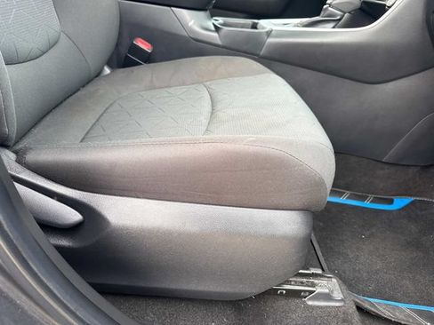 Used 2023 Toyota RAV4 XLE FWD image 14