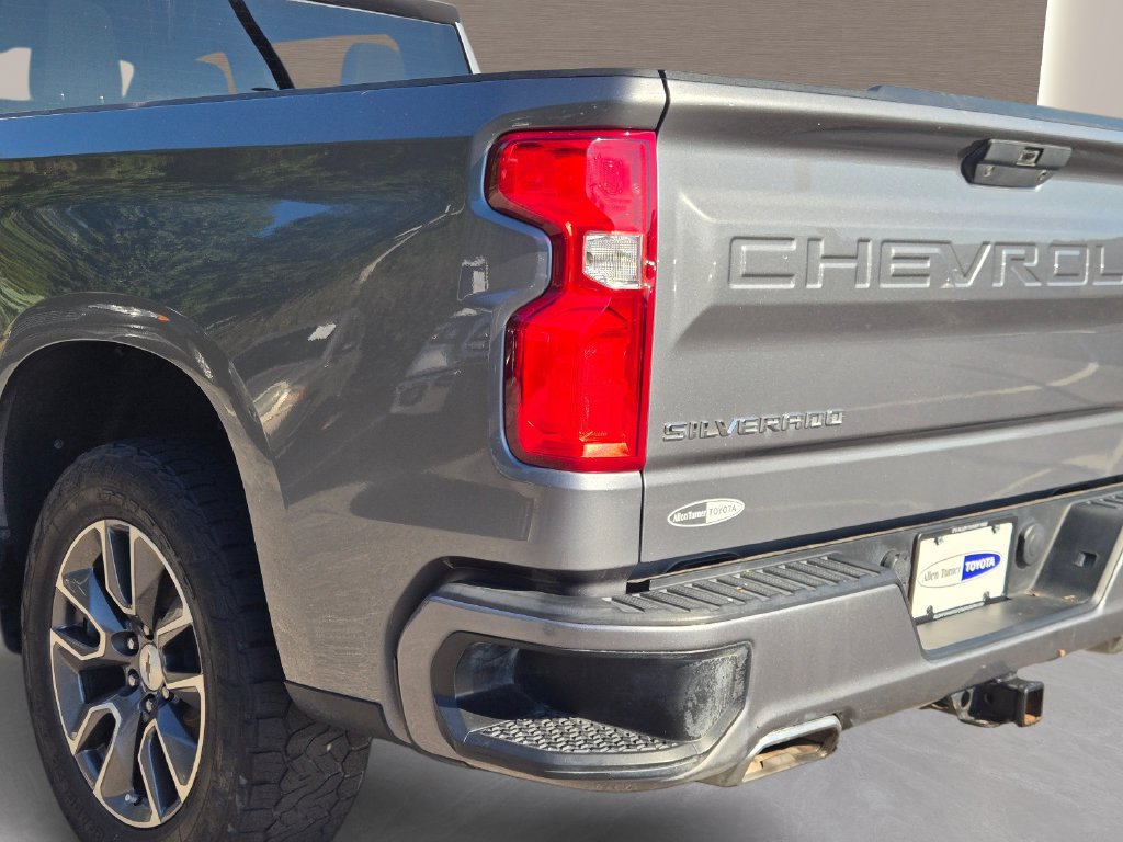 Used 2022 Chevrolet Silverado 1500 RST AWD/4WD image 9